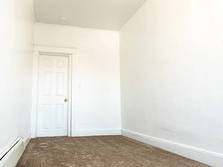 14 Horton Ave #3 — Photo 5