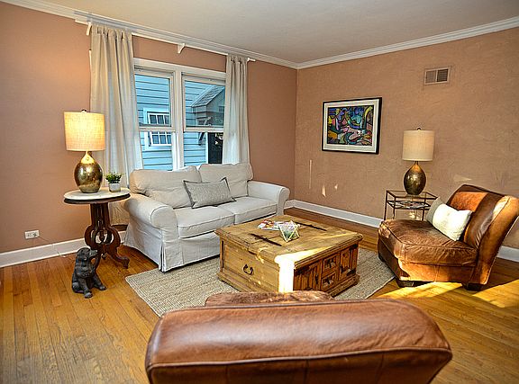 2nd image of 505 S Ashland Ave