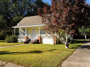 228 W Cedar St, Jackson, AL 36545