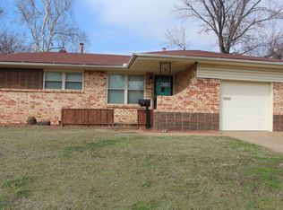 833 E Towry Dr, Midwest City, OK 73110
