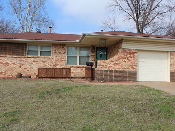 833 E Towry Dr