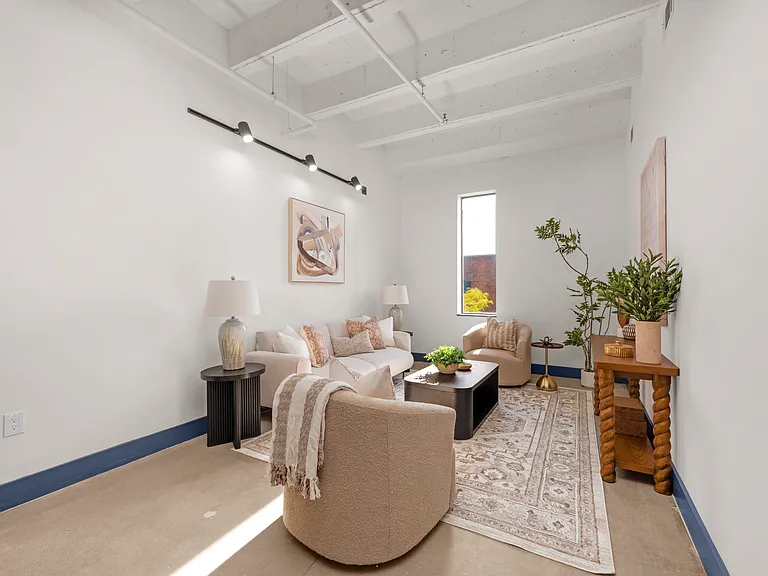 Lakewood Lofts — Photo 34