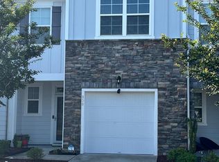 808 Bristol Bridge Dr, Cary, NC 27519