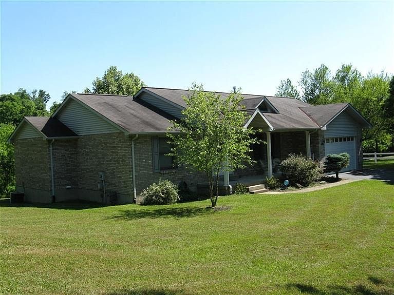 1st image of 21600 Greenwood Dr