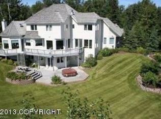 3521 S Waco Cir, Palmer, AK 99645