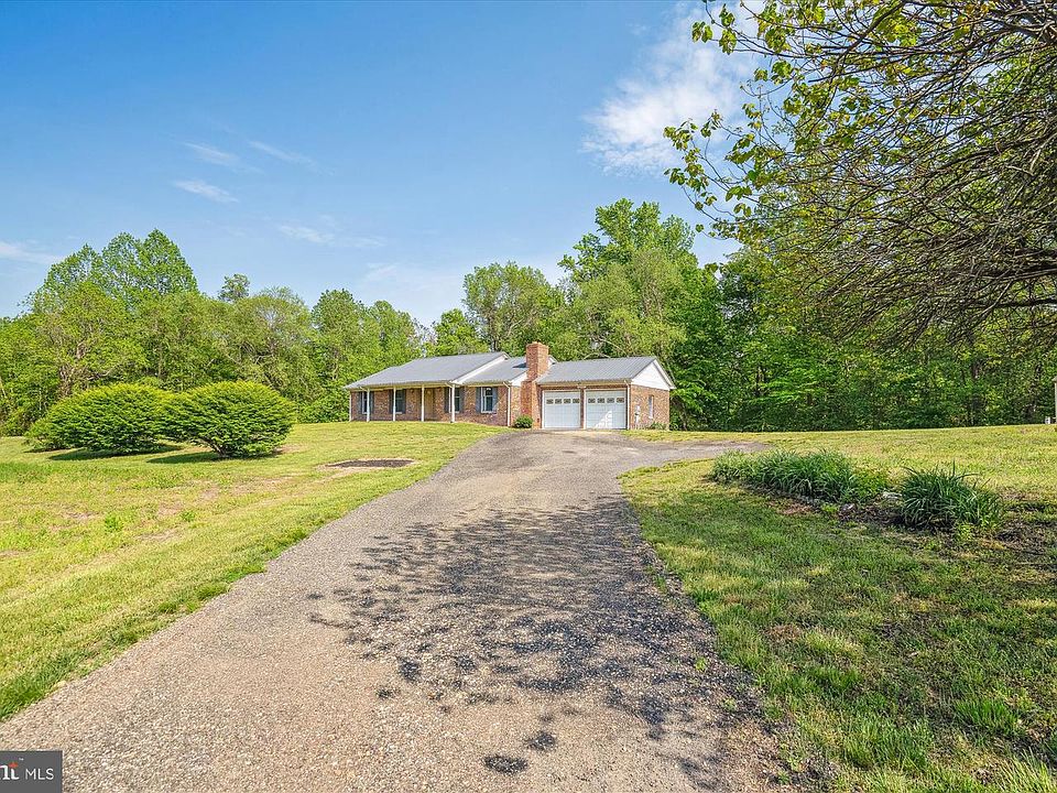 1st image of 13245 Croom Rd