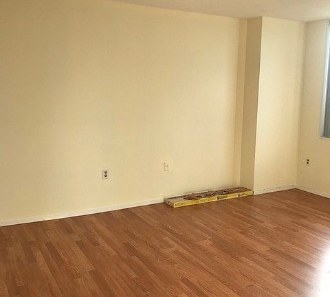 4th image of 1206 Harmon Cove Tower #1206