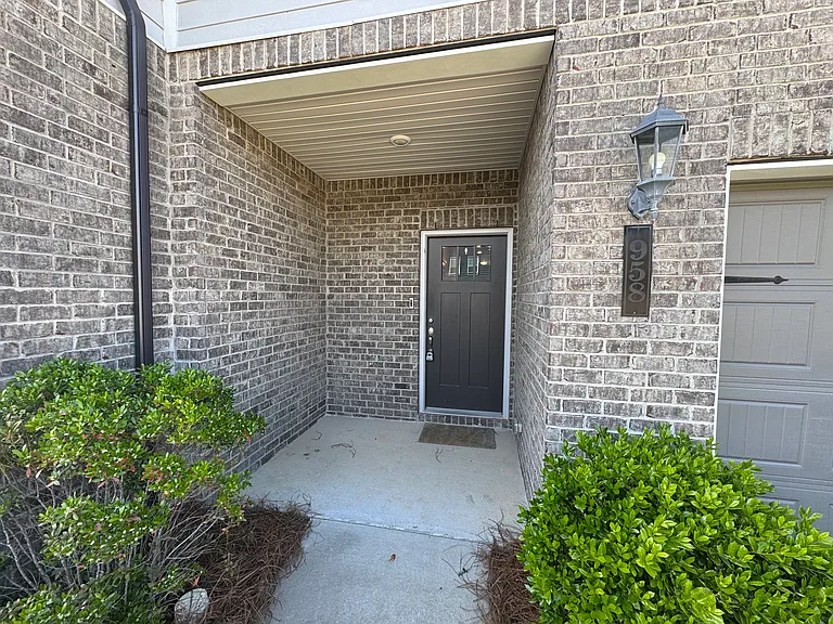 958 Oak Ridge Ln #958 — Photo 6