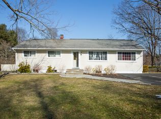 2 Peterson Rd, Carmel, NY 10512