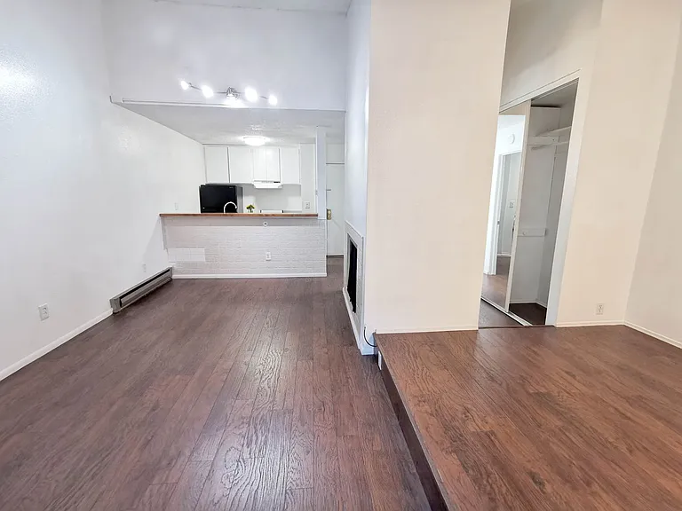 1605 Hotel Cir S #B312 — Photo 7