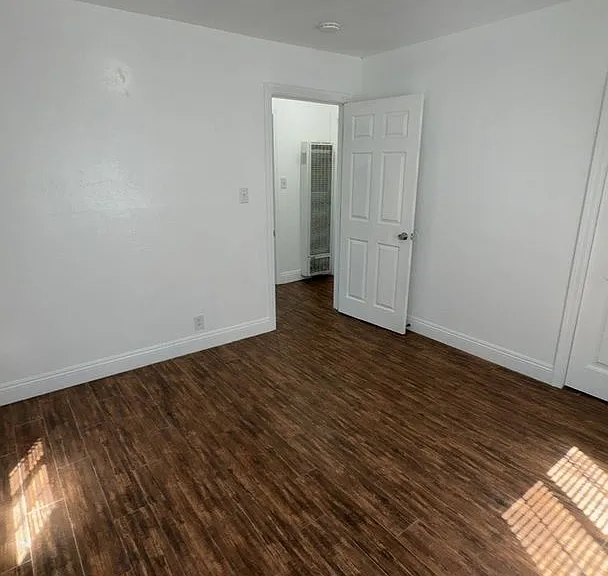408 NE 2nd Ave — Photo 9