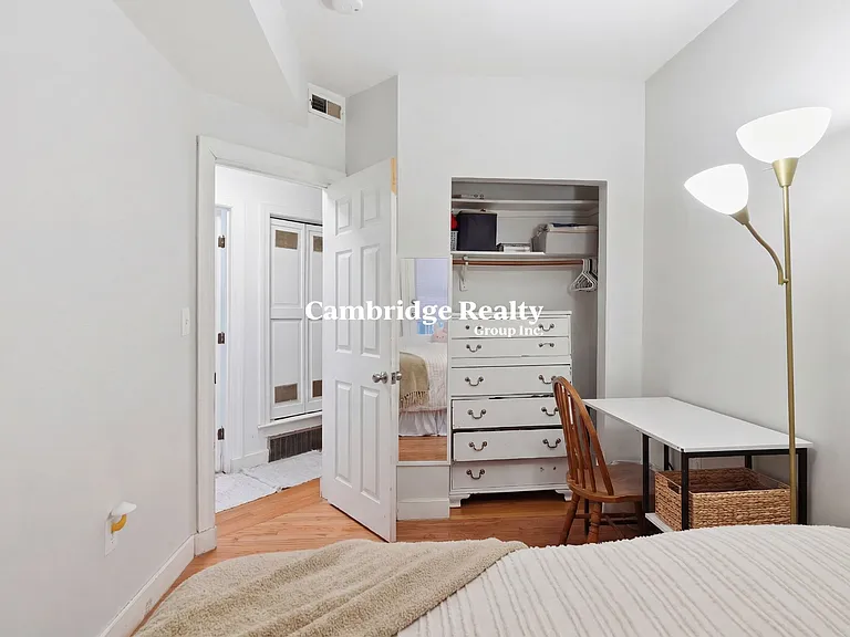 20 Symphony Rd #2T — Photo 11