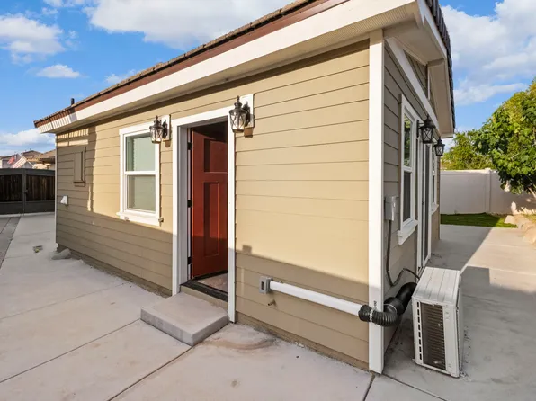 32858 Whitehaven Ct, Menifee, CA 92584