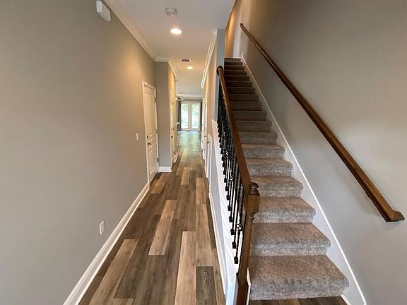 2nd image of 3020 Kilgore St #1
