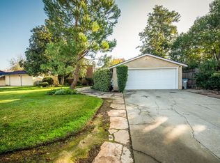 5064 N Bungalow Ln, Fresno, CA