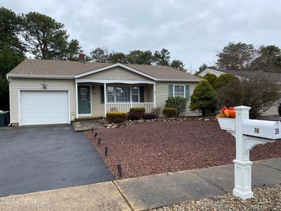 38 Millbrook Drive, Toms River, NJ, 08757