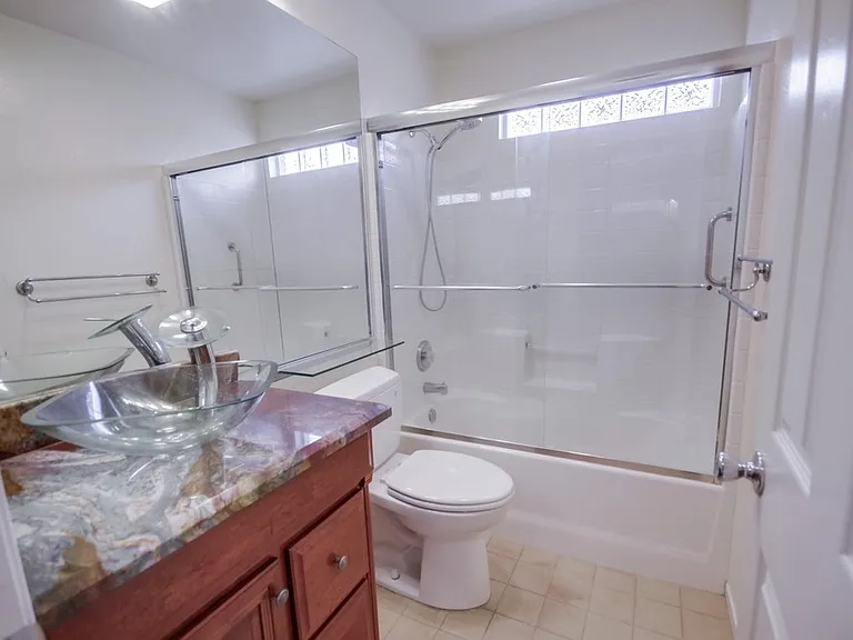 2703 Lobelia Rd — Photo 41