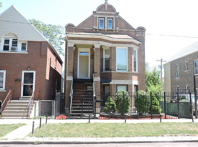1st image of 2221 S Trumbull Ave