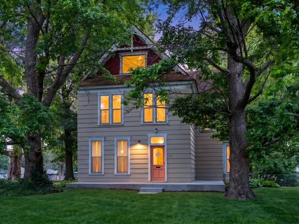 311 7th Street, Monett, MO 65708