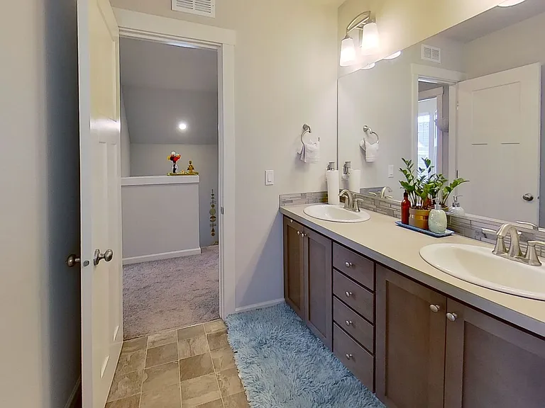 3538 SE Reed Dr — Photo 25