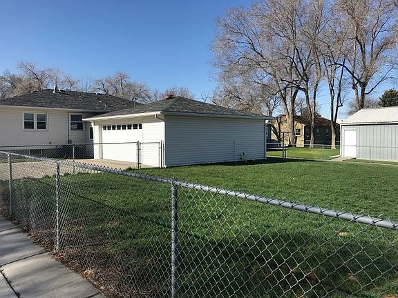 3rd image of 1901 Wyoming Ave
