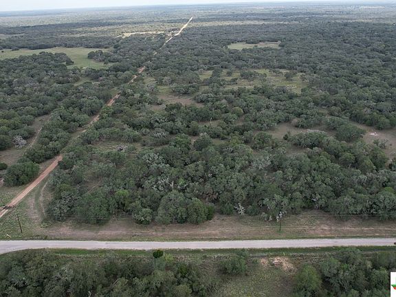 3rd image of 15 County Road 440