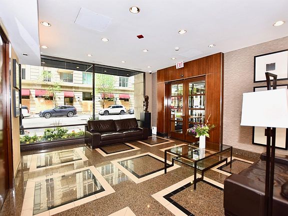 2nd image of 30 E Huron St APT 5005