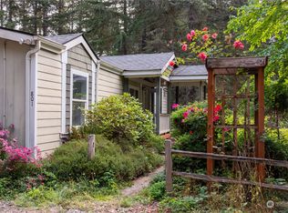 801 E Thomas Rd, Grapeview, WA 98546