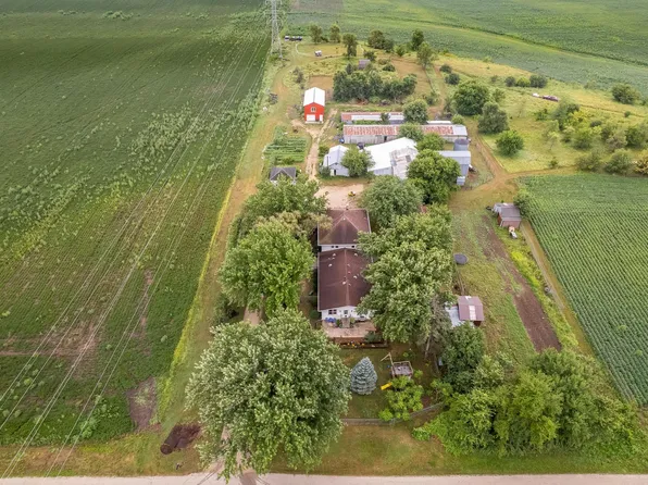 1516 E Philhower Rd, Beloit, WI 53511