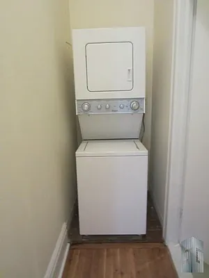 Rented by Skyline Group Real Estate | media 9