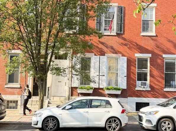 1310 Pine St, Philadelphia, PA 19107