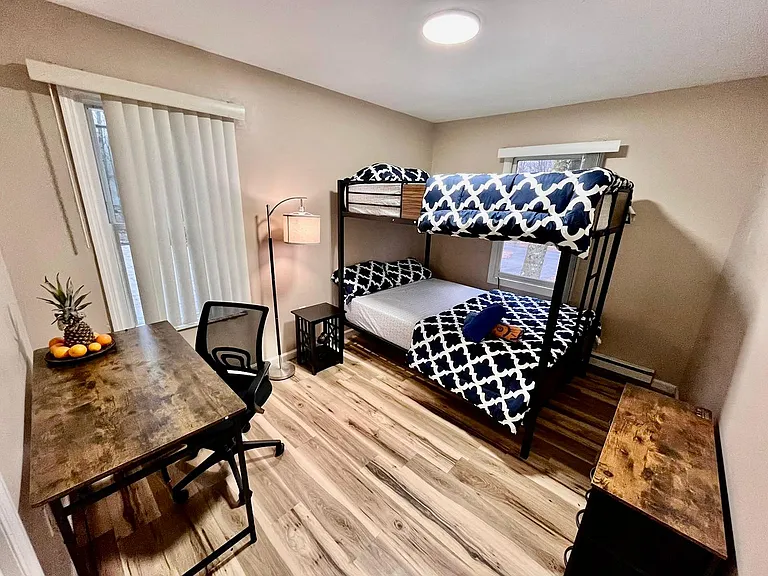 21 Basswood Ct — Photo 16