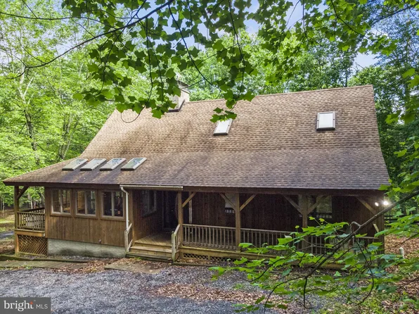 98 Hideaway Ln, Boyce, VA 22620