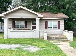 910 College St, Florence, AL 35630