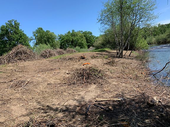 Great views of two creeks!