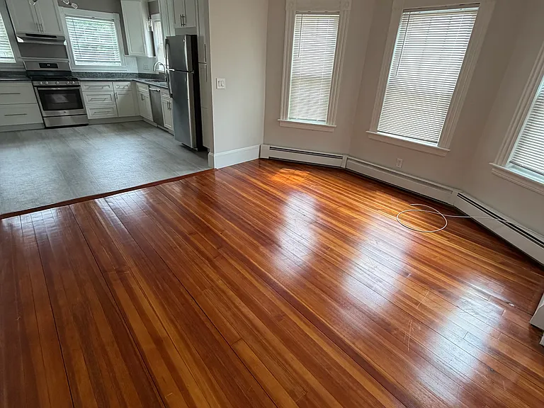 283 Sutton St #1 — Photo 8
