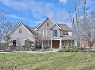 5186 Hiffletrayer Rd, Green Lane, PA 18054