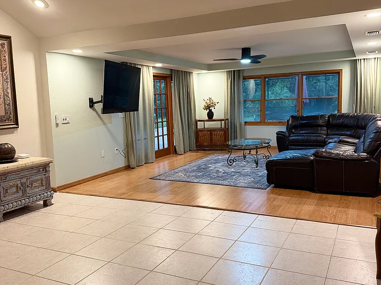 4932 Hidden Oaks Trl — Photo 80