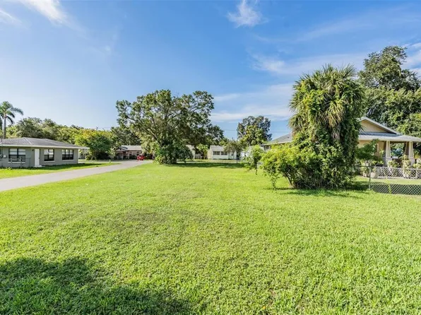 851 18th Ave S #800, Saint Petersburg, FL 33705