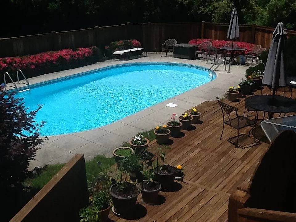 4020 Julian Avenue — Photo 2