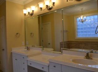 8703 Invershield Ct, Oak Ridge, NC 27310