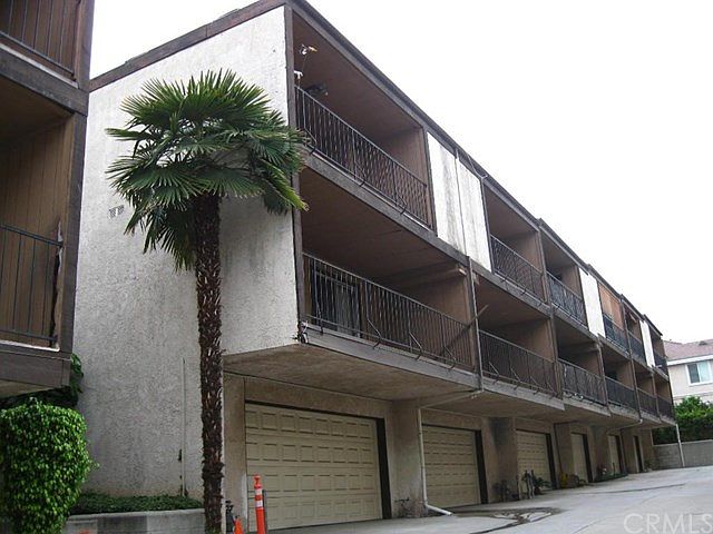 1st image of 505 Sefton Ave APT D