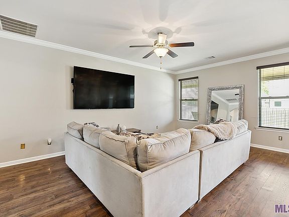 4th image of 21314 Hayfield Dr