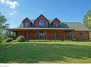 851 Glencrest Rd, Northfield, OH 44067