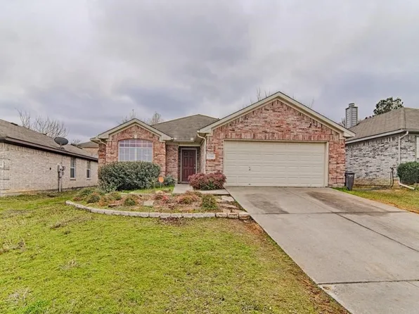 7728 Stonebank Ct, Fort Worth, TX 76112