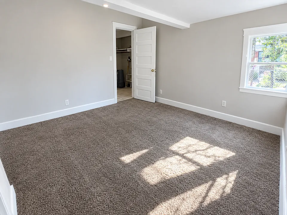 1127 Metropolitan Pkwy SW #1