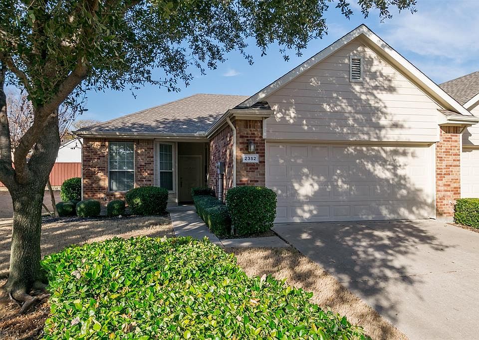 1st image of 2352 San Jacinto Dr