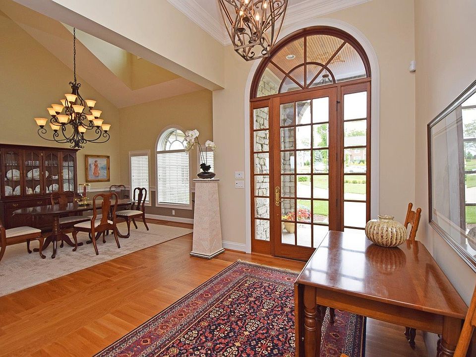 7935 Ayers Rd, Cincinnati, OH 45255 Zillow