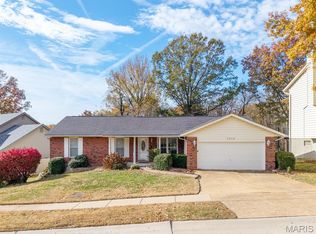 7012 Chalkstone Rd, Saint Louis, MO 63129