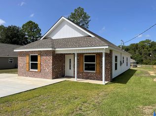 11650 Cottonwood Rd, Cottonwood, AL 36320
